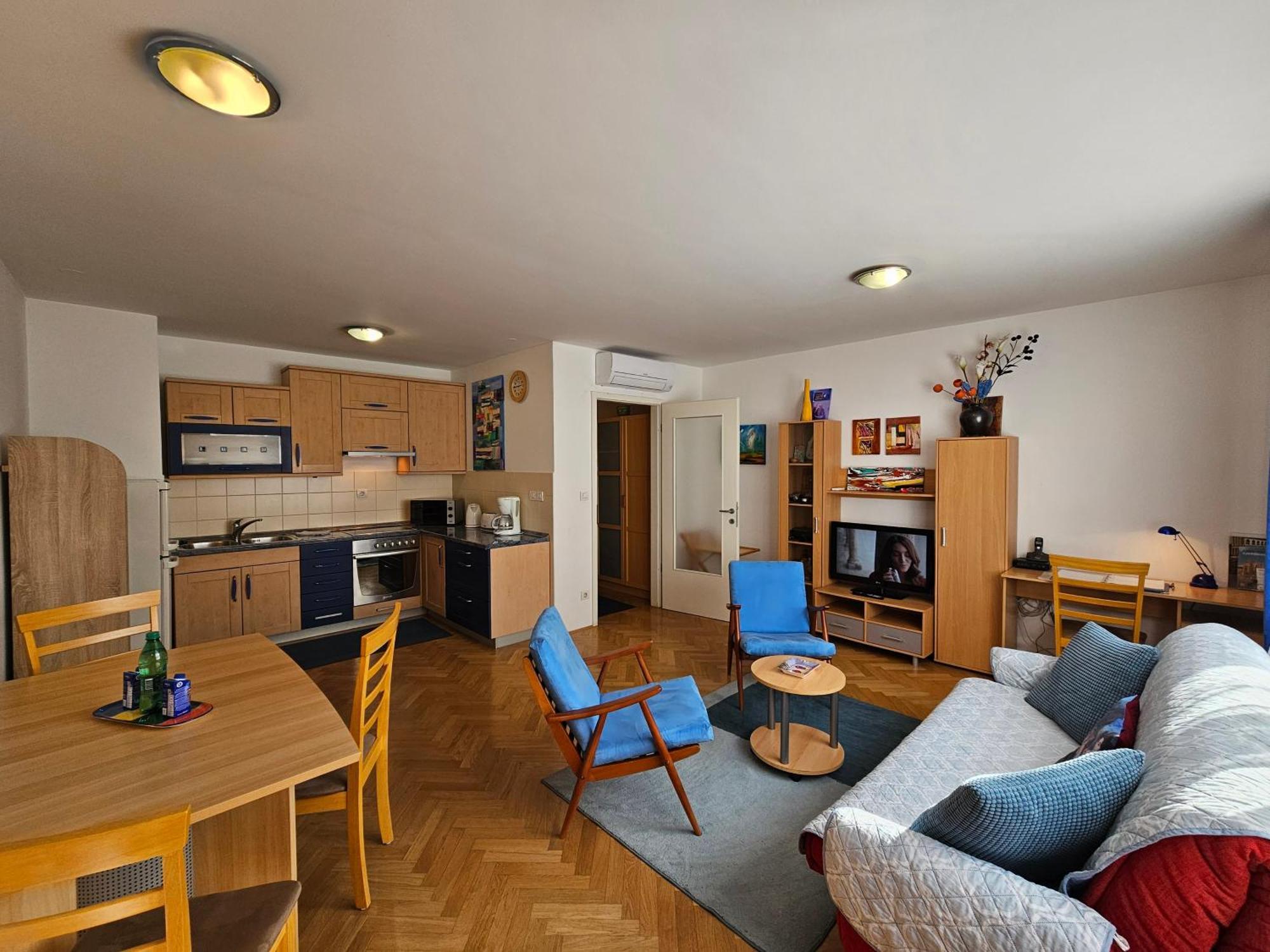 Apartment Irena Tour As ليوبليانا المظهر الخارجي الصورة